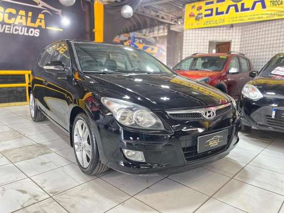 HYUNDAI-I30-2.0 MPFI GLS 16V GASOLINA 4P AUTOMÁTICO HYUNDAI-I30-2011
