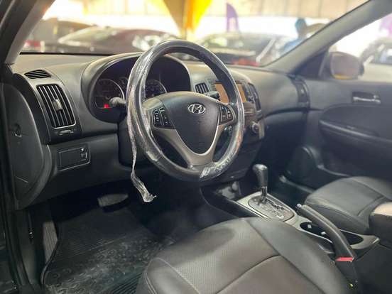 HYUNDAI-I30-2011