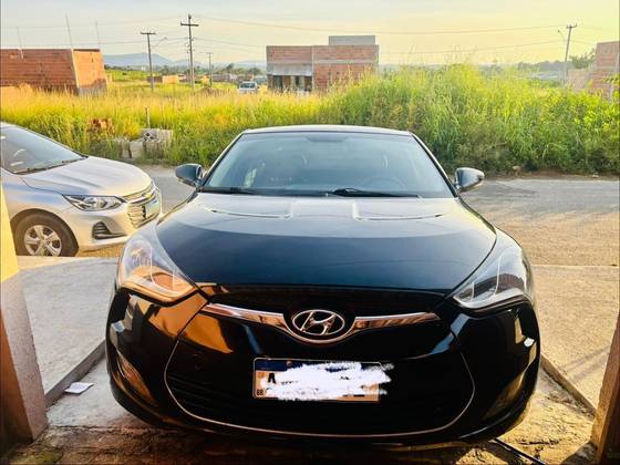 /pt/city-ipameri/cate-car-used-car/hyundai-veloster-2013-1-6-16v-gasoline-3p-automatic-43387376087730176/-4