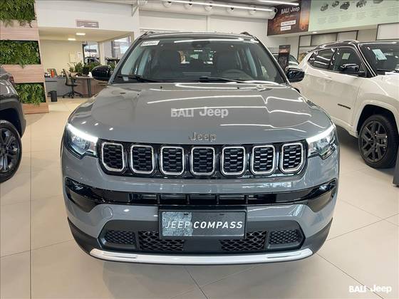 JEEP COMPASS 1.3 T270 TURBO FLEX LONGITUDE AT6