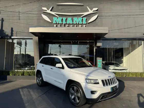 JEEP GRAND CHEROKEE 3.0 LIMITED 4X4 V6 24V TURBO DIESEL 4P AUTOMÁTICO JEEP GRAND CHEROKEE 3.0 LIMITED 4X4 V6 24V TURBO DIESEL 4P AUTOMÁTICO