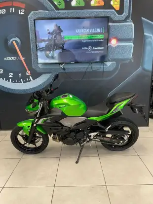 KAWASAKI-Z500-2026