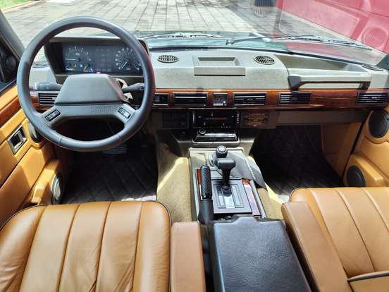 LAND ROVER-RANGE ROVER-3.9 VOGUE 4X4 V8 GASOLINA 4P AUTOMÁTICO LAND ROVER-RANGE ROVER-1991
