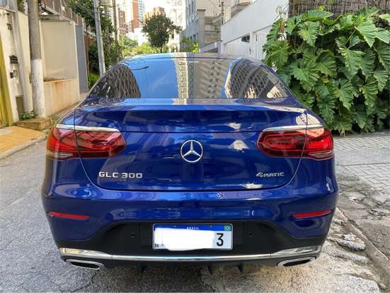 MERCEDES-BENZ-GLC 300-2019