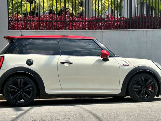 MINI-COOPER-2.0 JOHN COOPER WORKS 16V TURBO GASOLINA 2P AUTOMATICO MINI-COOPER-2018