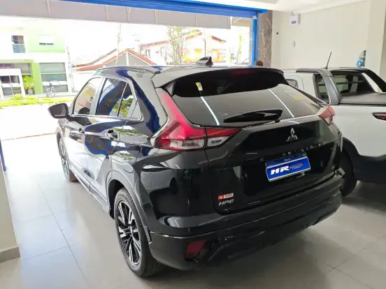 MITSUBISHI-ECLIPSE CROSS-1.5 MIVEC TURBO GASOLINA HPE BLACK CVT MITSUBISHI-ECLIPSE CROSS-2025