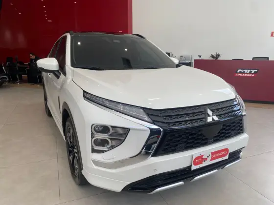 MITSUBISHI ECLIPSE CROSS 1.5 MIVEC TURBO GASOLINA HPE-S CVT MITSUBISHI ECLIPSE CROSS 1.5 MIVEC TURBO GASOLINA HPE-S CVT