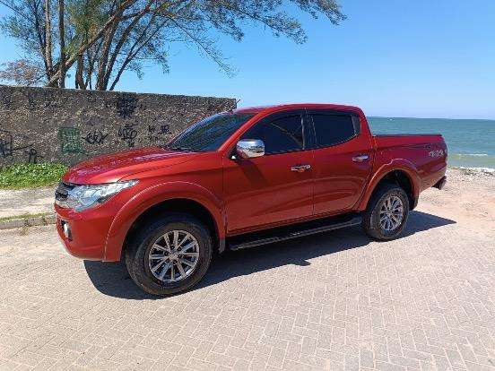 MITSUBISHI-L200 TRITON-2.4 16V TURBO DIESEL SPORT HPE-S CD 4P 4X4 AUTOMÁTICO MITSUBISHI-L200 TRITON-2019