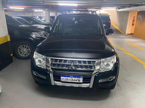 MITSUBISHI-PAJERO FULL-3.8 HPE 4X4 V6 24V GASOLINA 4P AUTOMÁTICO MITSUBISHI-PAJERO FULL-2015