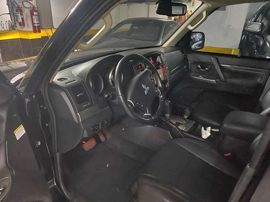 MITSUBISHI-PAJERO FULL-3.8 HPE 4X4 V6 24V GASOLINA 4P AUTOMÁTICO MITSUBISHI-PAJERO FULL-2015