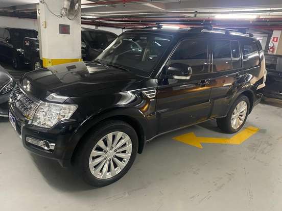 MITSUBISHI-PAJERO FULL-2015
