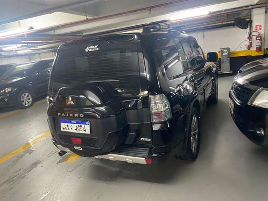 MITSUBISHI-PAJERO FULL-3.8 HPE 4X4 V6 24V GASOLINA 4P AUTOMÁTICO MITSUBISHI-PAJERO FULL-2015