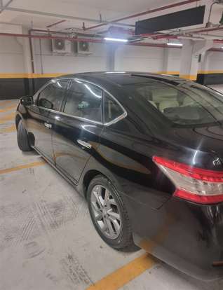 NISSAN-SENTRA-2015