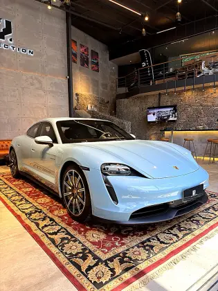 PORSCHE TAYCAN 4S ELÉTRICO
