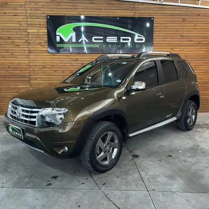 RENAULT DUSTER 2.0 DYNAMIQUE 4X2 16V FLEX 4P AUTOMÁTICO