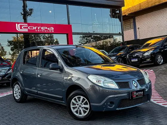 RENAULT SANDERO 1.0 EXPRESSION 16V FLEX 4P MANUAL