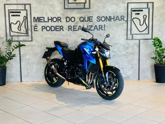 SUZUKI GSX-S750A 