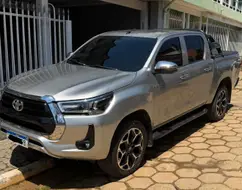 TOYOTA HILUX 2.8 D-4D TURBO DIESEL CD POWER PACK 4X4 MANUAL TOYOTA HILUX 2.8 D-4D TURBO DIESEL CD POWER PACK 4X4 MANUAL