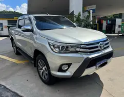 TOYOTA HILUX 2.8 SRX 4X4 CD 16V DIESEL 4P AUTOMÁTICO TOYOTA HILUX 2.8 SRX 4X4 CD 16V DIESEL 4P AUTOMÁTICO
