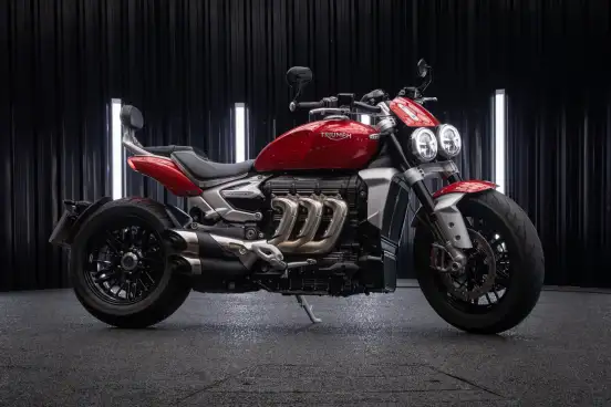 TRIUMPH-ROCKET III R-2021