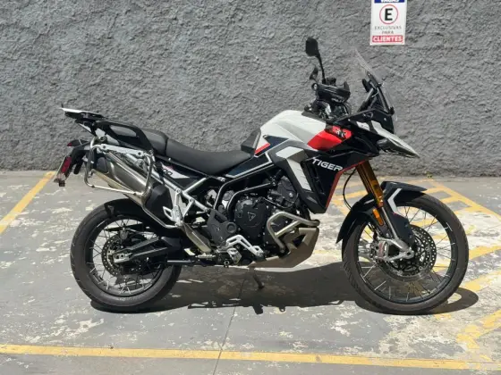 TRIUMPH TIGER 900 RALLY PRO TRIUMPH TIGER 900 RALLY PRO