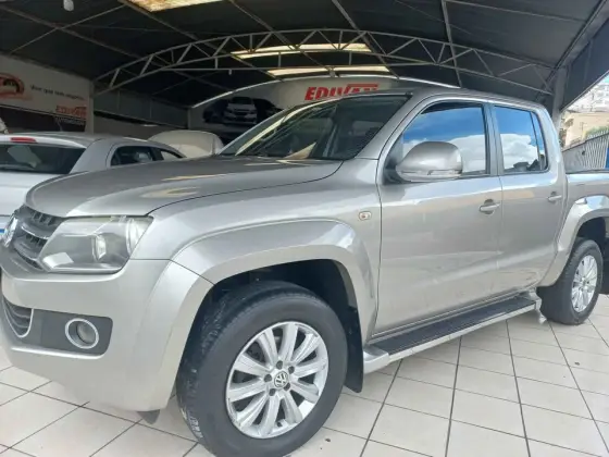 VOLKSWAGEN AMAROK 2.0 HIGHLINE 4X4 CD 16V TURBO INTERCOOLER DIESEL 4P AUTOMÁTICO