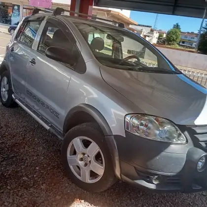 VOLKSWAGEN FOX 1.6 MI 8V FLEX 4P MANUAL VOLKSWAGEN FOX 1.6 MI 8V FLEX 4P MANUAL