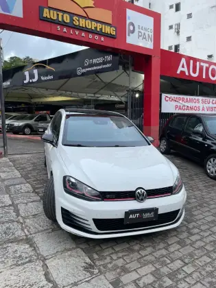 VOLKSWAGEN GOLF 2.0 TSI GTI 16V TURBO GASOLINA 4P AUTOMÁTICO VOLKSWAGEN GOLF 2.0 TSI GTI 16V TURBO GASOLINA 4P AUTOMÁTICO