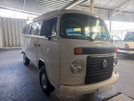 VOLKSWAGEN KOMBI 1.4 MI STD 8V FLEX 4P MANUAL