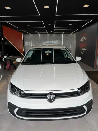 VOLKSWAGEN POLO 1.0 MPI MANUAL