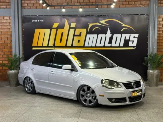 VOLKSWAGEN POLO SEDAN 1.6 MI 8V FLEX 4P MANUAL