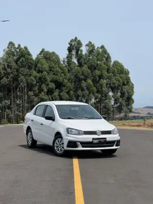 VOLKSWAGEN VOYAGE 1.6 MSI TOTALFLEX TRENDLINE 4P MANUAL VOLKSWAGEN VOYAGE 1.6 MSI TOTALFLEX TRENDLINE 4P MANUAL