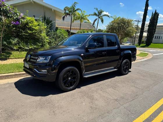 VOLKSWAGEN AMAROK 3.0 V6 TDI DIESEL HIGHLINE CD 4MOTION AUTOMÁTICO
