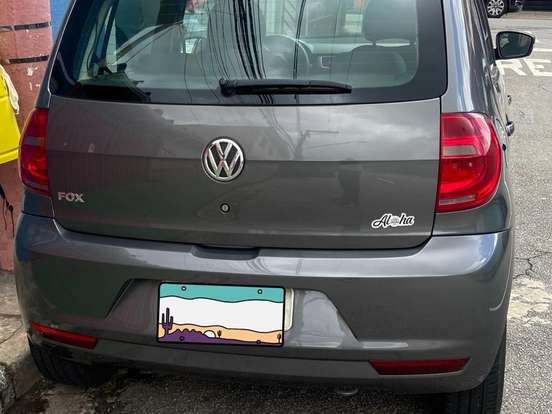 VOLKSWAGEN-FOX-1.0 MI 8V FLEX 4P MANUAL VOLKSWAGEN-FOX-2012