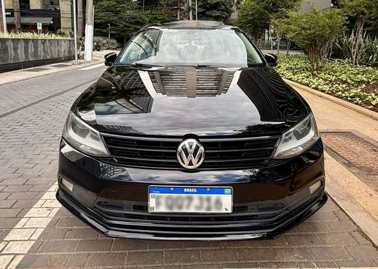 VOLKSWAGEN-JETTA-2015