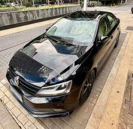 VOLKSWAGEN-JETTA-2015