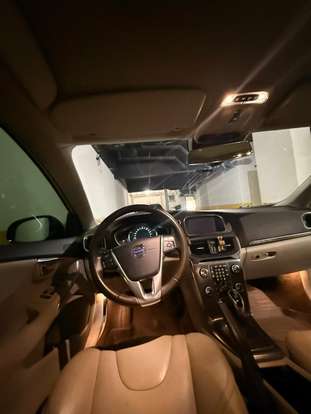 VOLVO-V40-2.0 T5 CROSS COUNTRY AWD TURBO GASOLINA 4P AUTOMÁTICO VOLVO-V40-2014