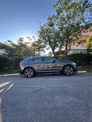 VOLVO-XC60-2.0 T5 GASOLINA MOMENTUM AWD GEARTRONIC VOLVO-XC60-2018