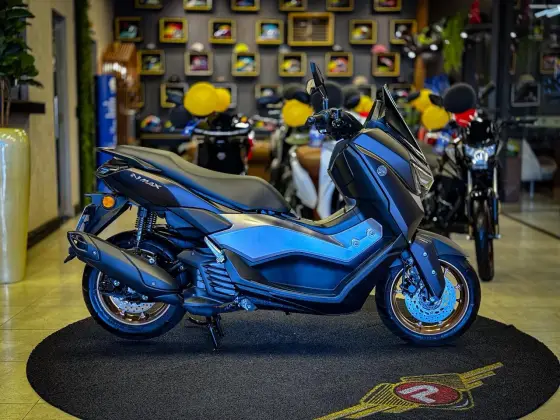YAMAHA XMAX 300 CONNECTED ABS YAMAHA XMAX 300 CONNECTED ABS
