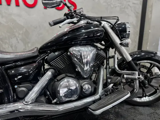 YAMAHA XVS950A MIDNIGHT STAR YAMAHA XVS950A MIDNIGHT STAR