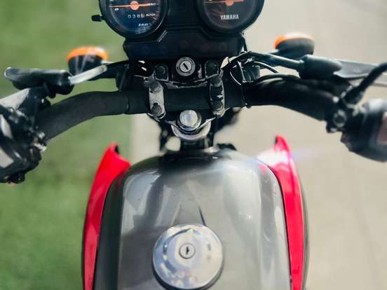 YAMAHA-FACTOR YBR 125 K YAMAHA-FACTOR YBR 125 K-2012