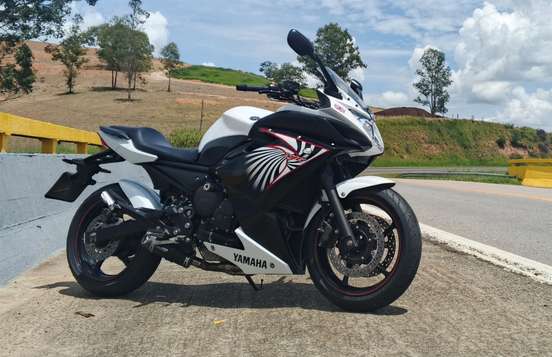 YAMAHA-XJ6 F-2012