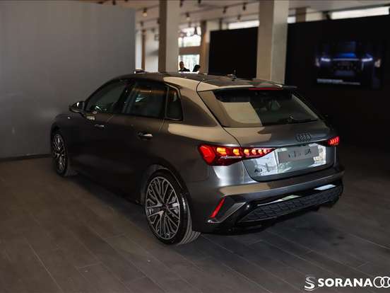 AUDI-A3-2.0 40 TFSI GASOLINA SPORTBACK PERFORMANCE BLACK S-TRONIC AUDI-A3-2025