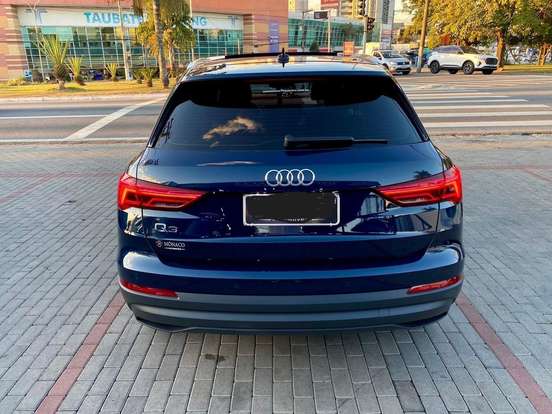 AUDI-Q3-2020