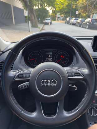 AUDI-Q3-2017
