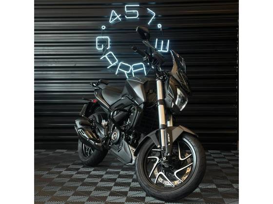 BAJAJ DOMINAR 400 