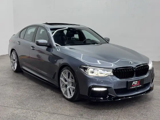 BMW 540i 3.0 24V TURBO GASOLINA M SPORT AUTOMÁTICO