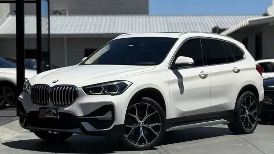 BMW X1 2.0 16V TURBO ACTIVEFLEX SDRIVE20I X-LINE 4P AUTOMÁTICO BMW X1 2.0 16V TURBO ACTIVEFLEX SDRIVE20I X-LINE 4P AUTOMÁTICO