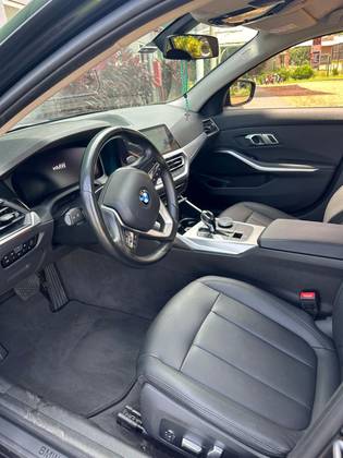 /pt/city-ipameri/cate-car-used-car/bmw-320i-2022-2-0-16v-turbo-flex-sport-gp-automatic-43947974850643968/-7