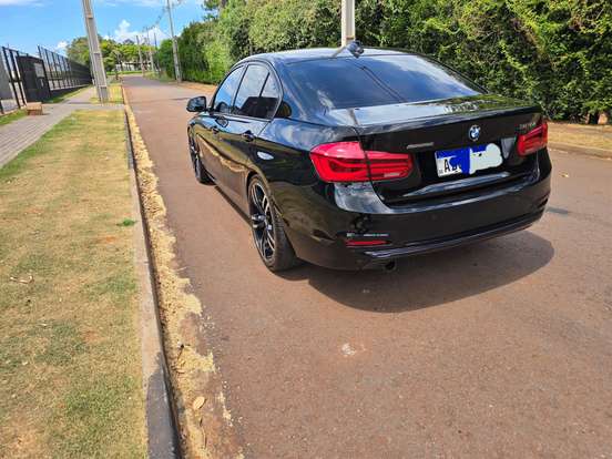 BMW-320i-2.0 SPORT GP 16V TURBO ACTIVE FLEX 4P AUTOMÁTICO BMW-320i-2015